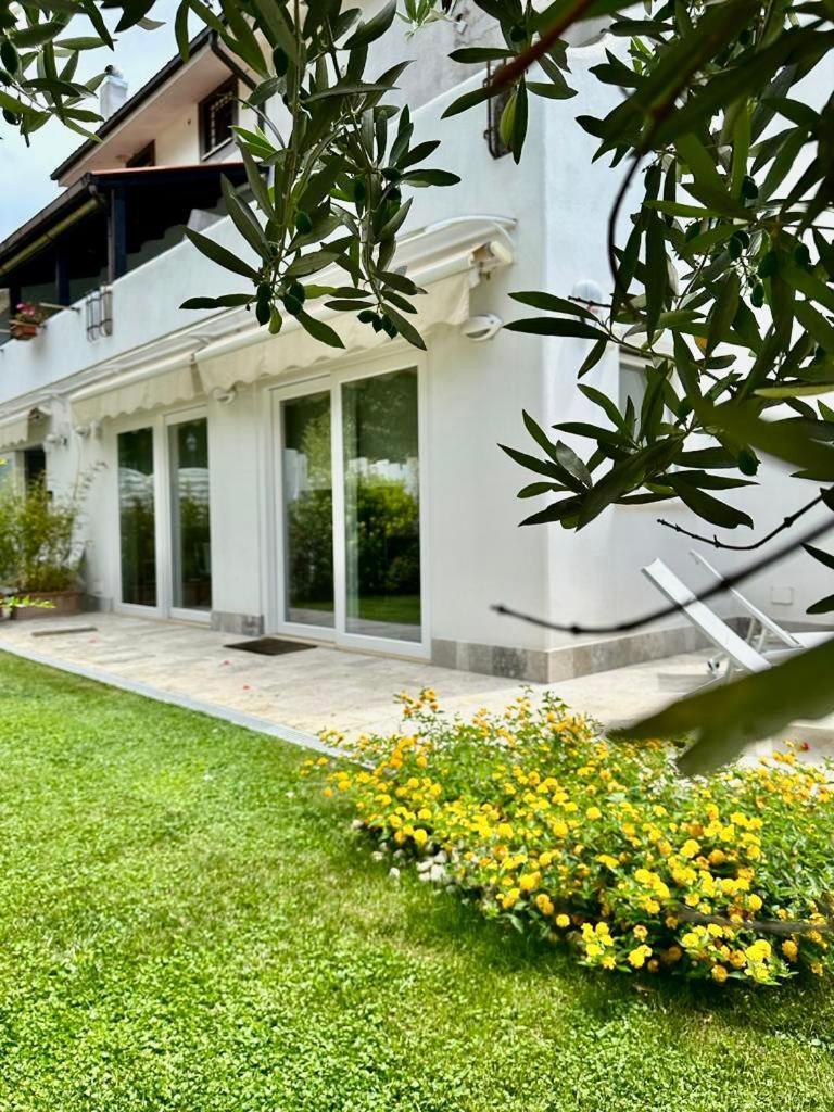 Casa Mila White Villa Marina di Cerveteri Eksteriør billede